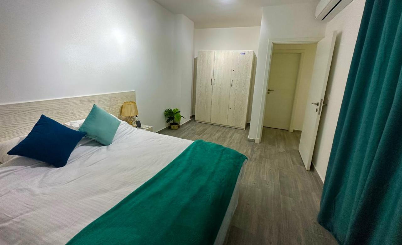 Xl 1 Bed *